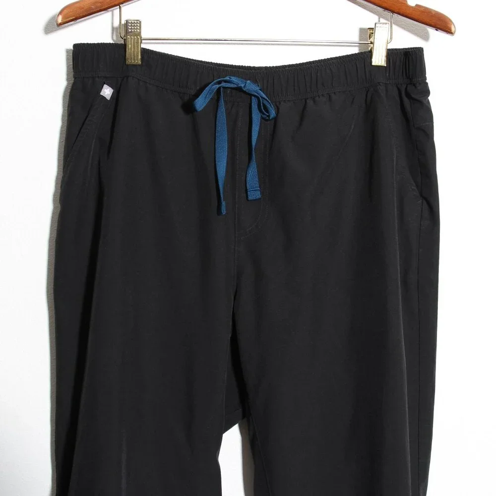FIGS Men's Tansen Slim FreeX Lined Jogger Scrub Pants Black Technical Collection